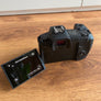 Appareil photo système plein format Canon EOS R avec objectif RF 24-105 mm f/4-7.1 IS STM