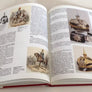 Lot des 2 ouvrages Casques à pointes et coiffures prestigieuses de l'Armée allemande 1842-1918