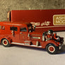 Miniature de pompiers Ashton Model No 55G 1937 Ahrens-Fox Sedan Pumper à l'échelle 1/43
