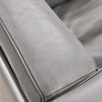 Fauteuil LC2 signé Le Corbusier et Charlotte Perriand
