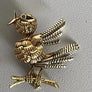 Ancien broche oiseau en or  jaune 18k carats