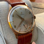 Montre OMEGA or massif 18k surdimensionné 37mm