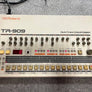 Batterie électronique Roland TR-909