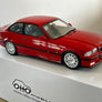 Miniature&nbsp; BMW M3 e36 à l'échelle 1/12  G069